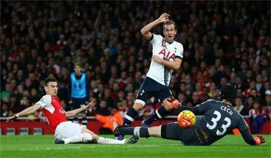 姆聯穩健的 姆聯穩健的